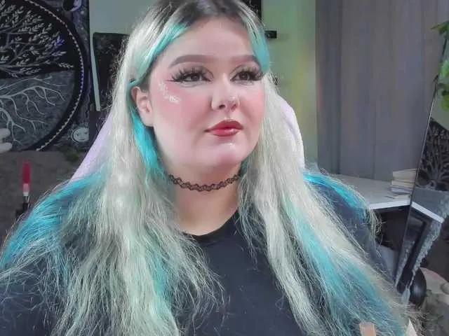 Freechat -CandyM1lky- on BongaCams