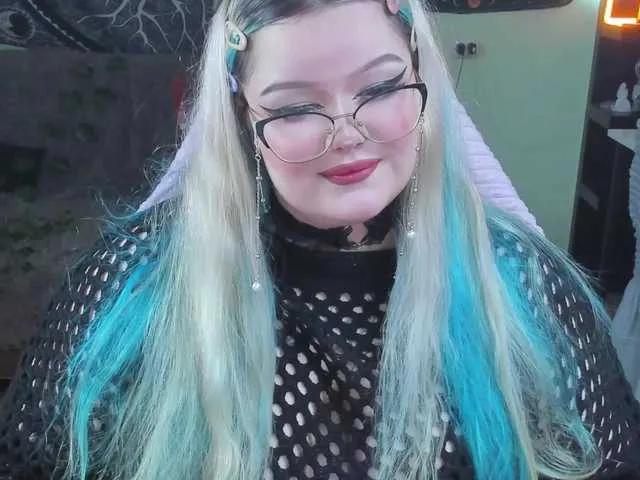 Freechat -CandyM1lky- on BongaCams