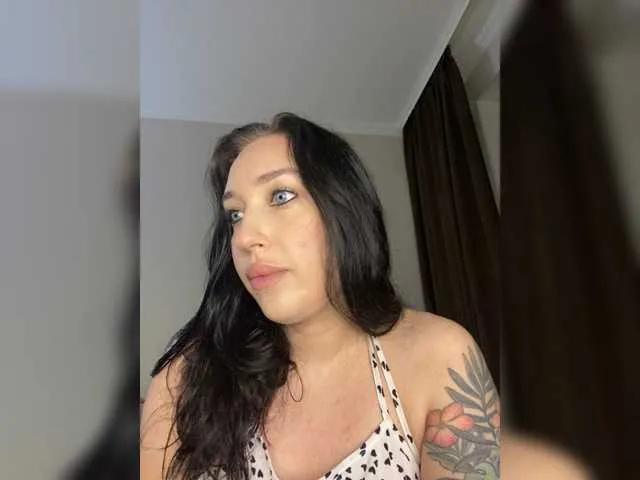 -CrystalZ- on BongaCams