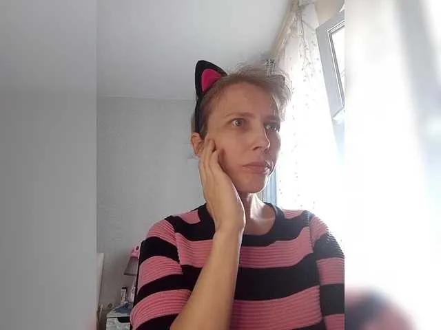 -queen-margo- on BongaCams