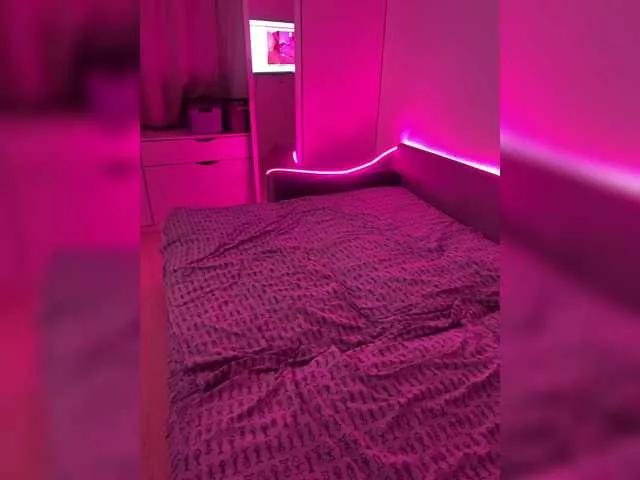 Freechat AlexMir69 on BongaCams