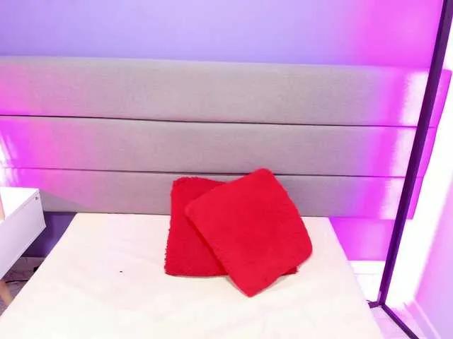 Offline AshleyRobert on BongaCams