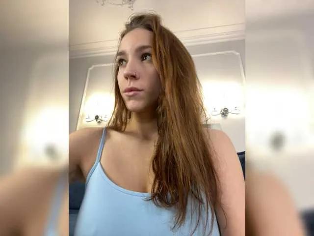 Freechat avolood on BongaCams