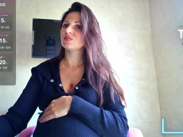 Offline AwesomeGirlll on BongaCams