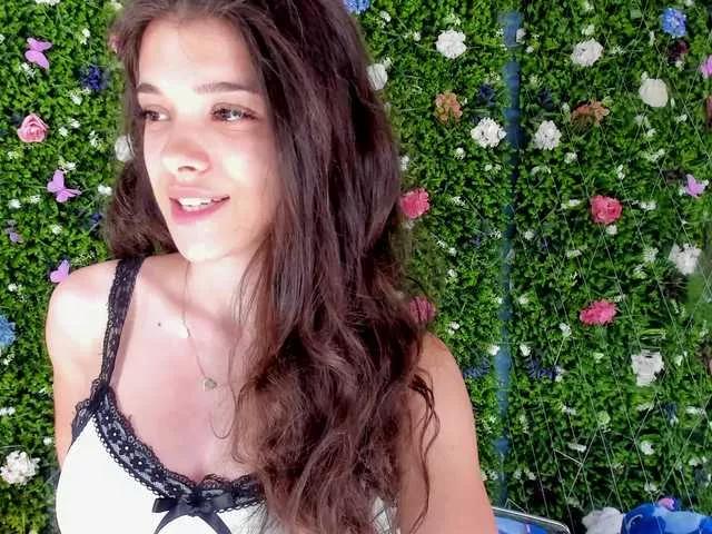 Offline BabyAylin on BongaCams
