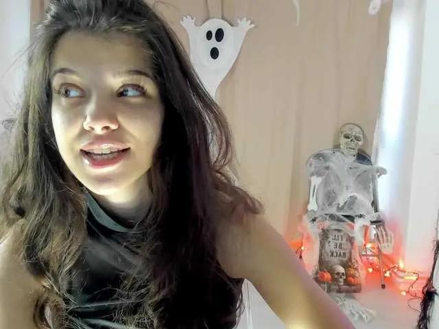 Offline BabyAylin on BongaCams