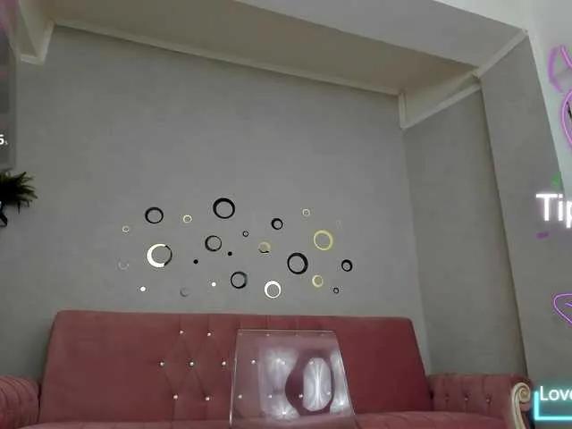 Offline belovedkhlloe on BongaCams