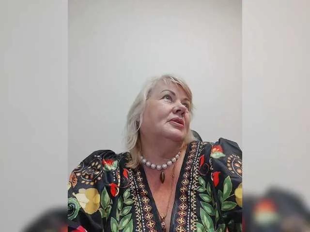 BESTija-1 on BongaCams