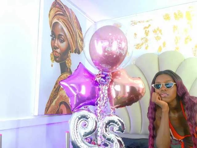 Freechat bonieklent on BongaCams