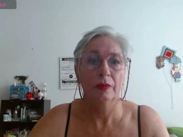 Offline canitas69 on BongaCams