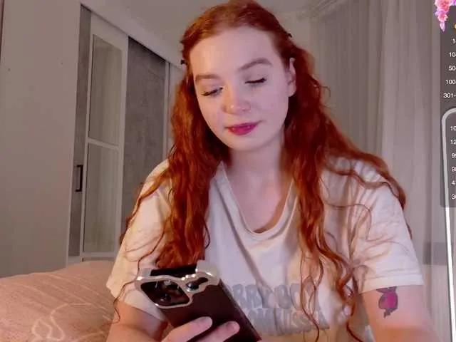 Freechat cinnabongirl on BongaCams