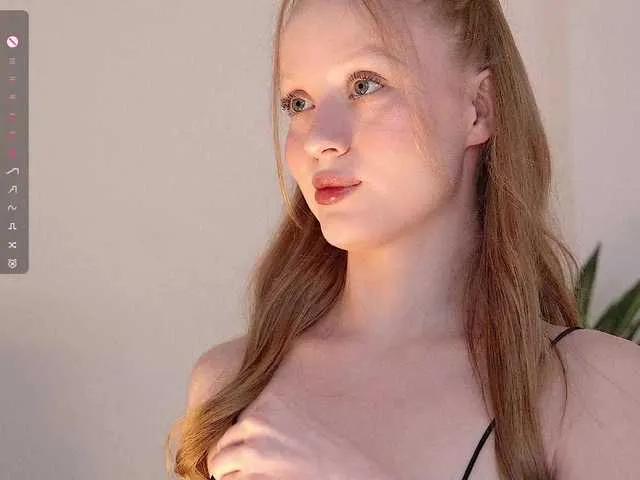 Offline CuteShine on BongaCams