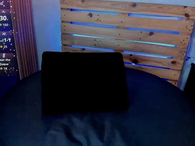 Freechat daiisy-kiss on BongaCams