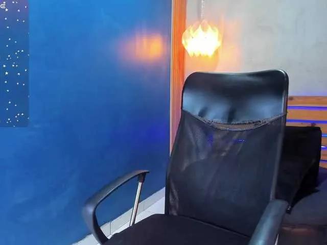 Freechat daiisy-kiss on BongaCams