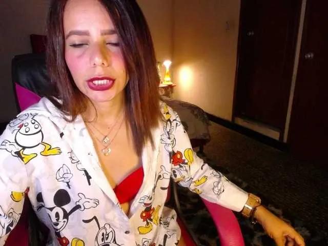 Offline danielle-rose on BongaCams