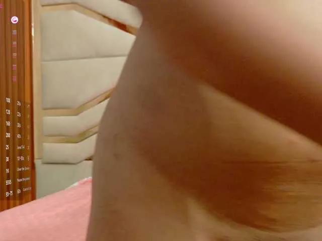 Freechat drooling4daddy on BongaCams