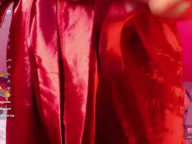 Freechat drooling4daddy on BongaCams