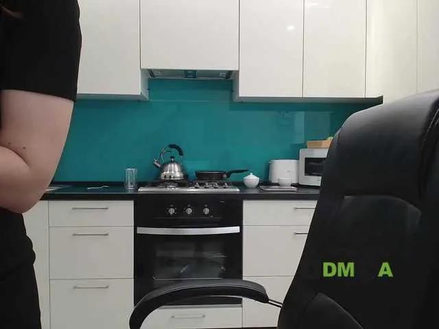 dulcesiomar8 on BongaCams