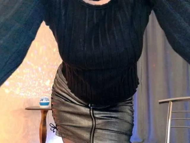 Elenaza1001 on BongaCams