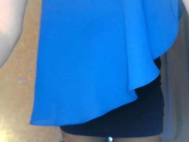 Elenaza1001 on BongaCams