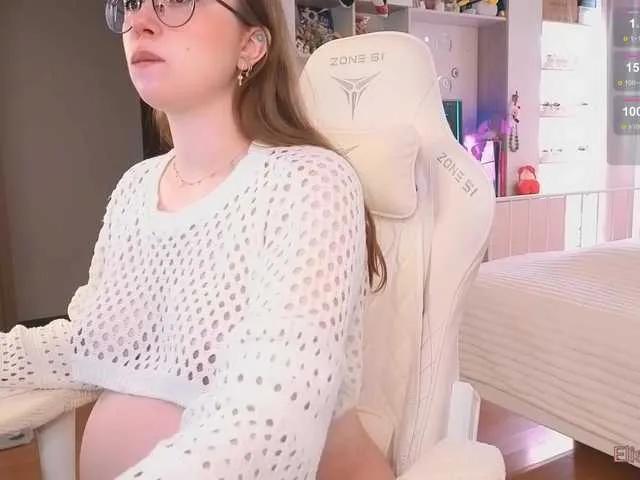 Offline EliseJay on BongaCams