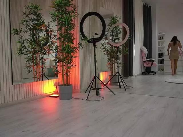 EmmaBlanco on BongaCams 