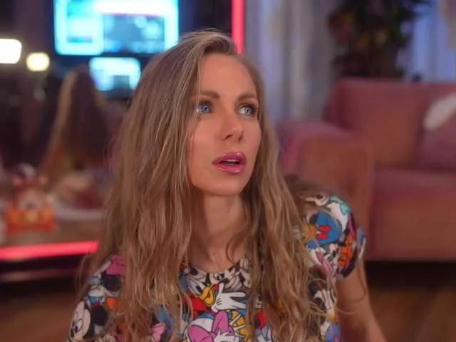 BongaCams EvaFashionista is Freechat EvaFashionista — I like generous, smart, kind and respectful men. All other depends on situation.