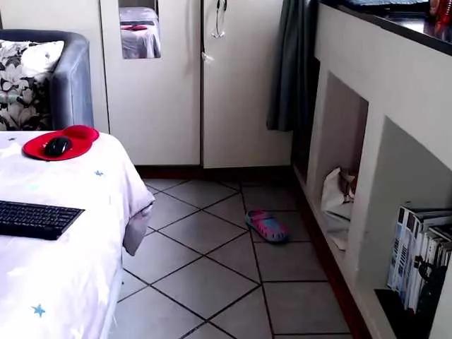 Offline FitBlair66 on BongaCams