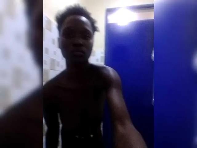 Offline freaky-pinnah on BongaCams