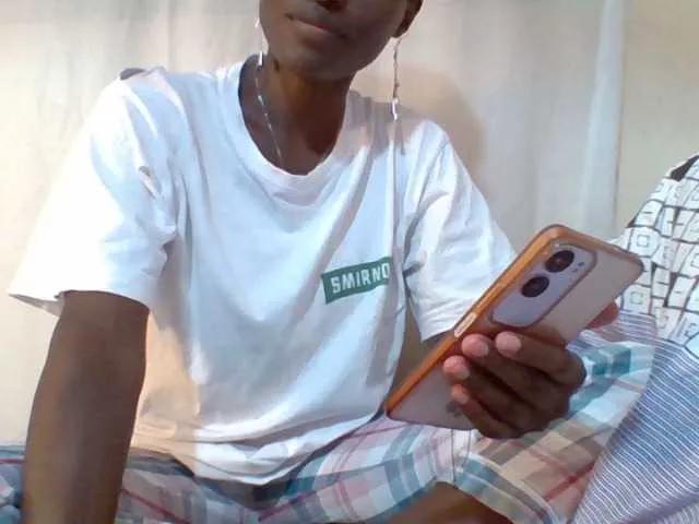 BongaCams freaky-pinnah is Freechat freaky-pinnah — Kiss and romance