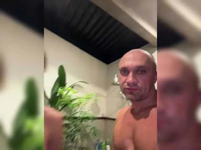 Offline GeminiCode22 on BongaCams