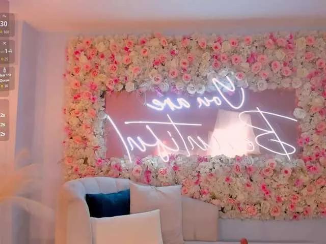 Freechat GiaFerrara on BongaCams