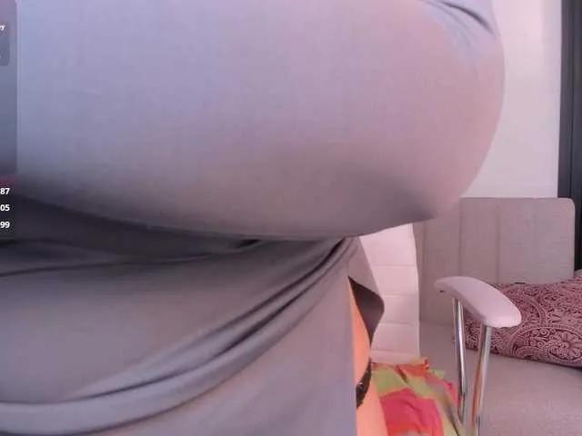 BongaCams hana-falak is Freechat hana-falak — I love that they motivate me, they give me a lot of pleasure, kisses, vibrations, I like to dominate but I am open to being dominated