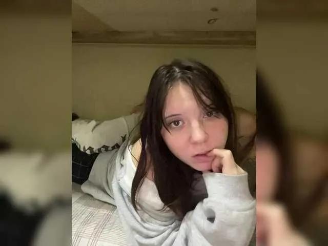 Offline HARMONYX on BongaCams