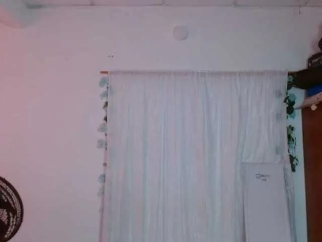 helenca1980 on BongaCams