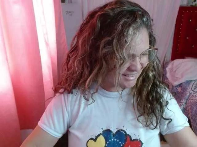 helenca1980 on BongaCams