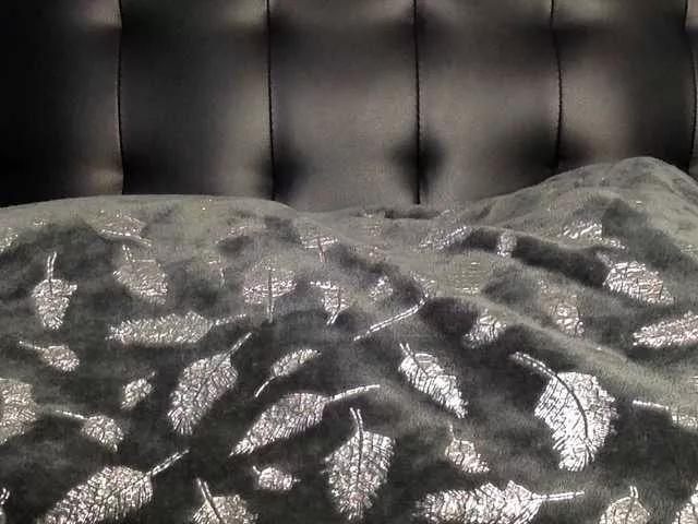 Offline HornyPriya on BongaCams