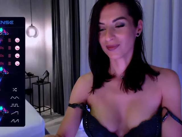 Offline Hot-Voyage on BongaCams