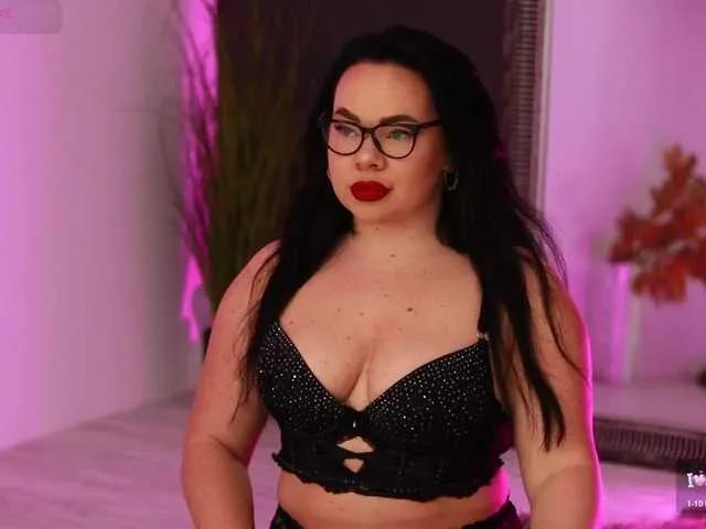 Offline iamLila on BongaCams