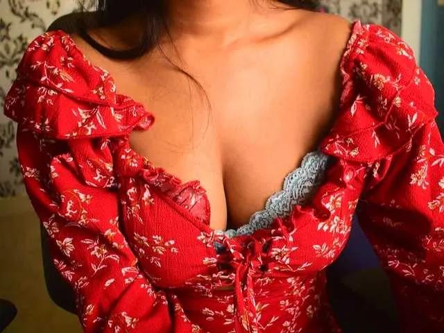 Offline indianpriya on BongaCams