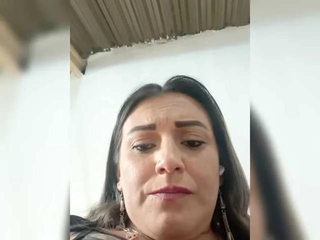 Offline IsabellaaGarcia on BongaCams