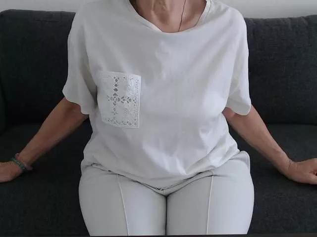 Freechat jkotenok on BongaCams