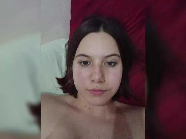 Freechat JulieWagner on BongaCams