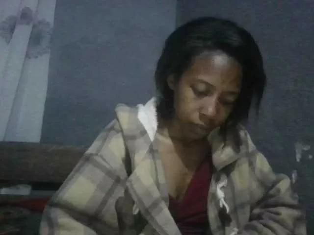 Offline karamel-sexy on BongaCams