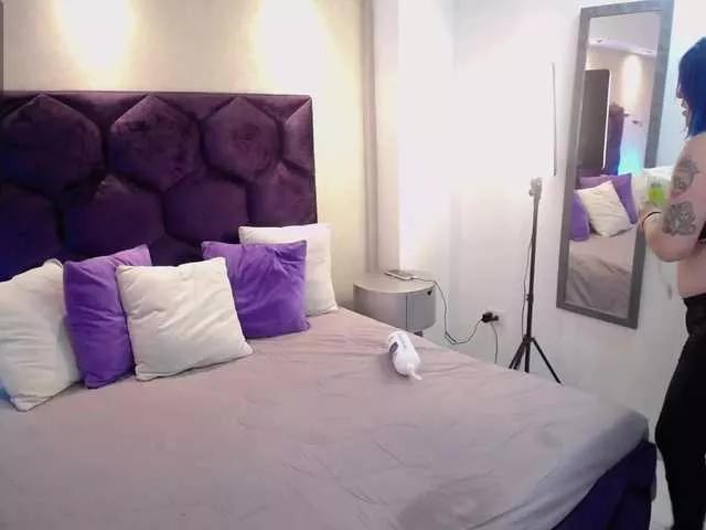 Offline katrinadirtyx on BongaCams