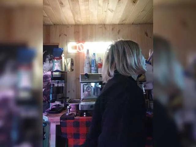 Katriona — Intelligence,sexy bodies