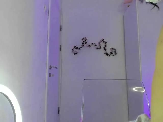 Offline kaylalaine1 on BongaCams