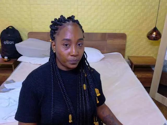 Offline kiara-evanss on BongaCams