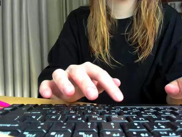 Offline kikiiimorazzz on BongaCams