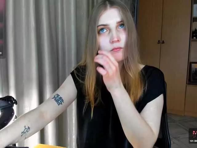 Offline kikiiimorazzz on BongaCams